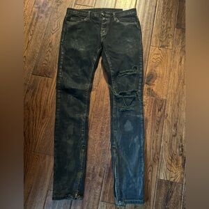 listing-status-banner